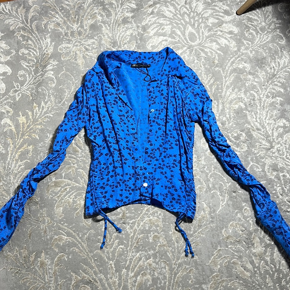 Zara floral blue adjustable blouse